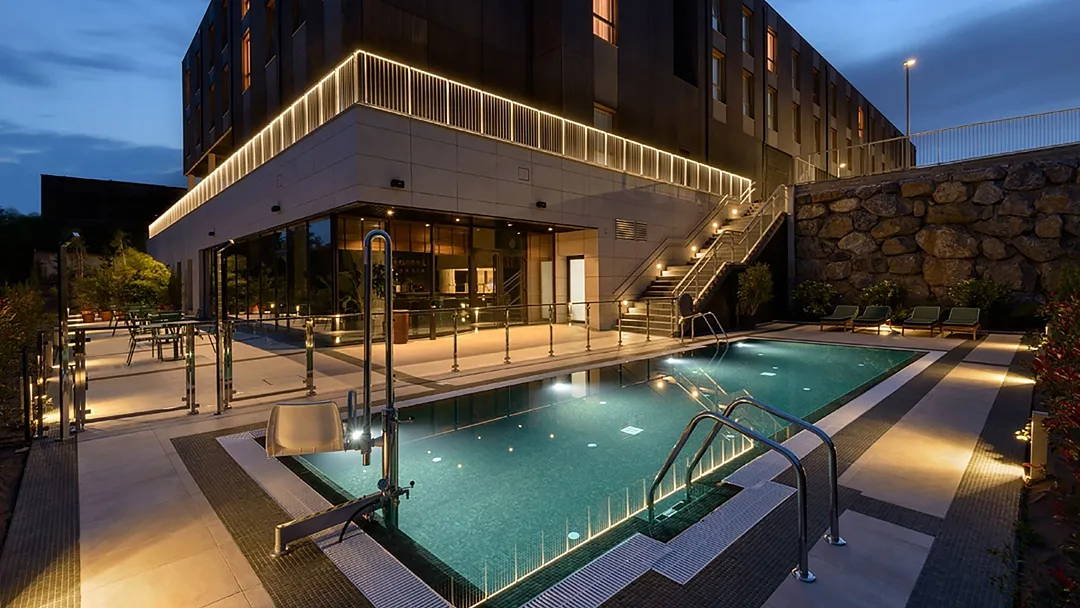 4* Hotel Tres Reyes San Sebastian incl. Ferry via Portsmouth to Santander