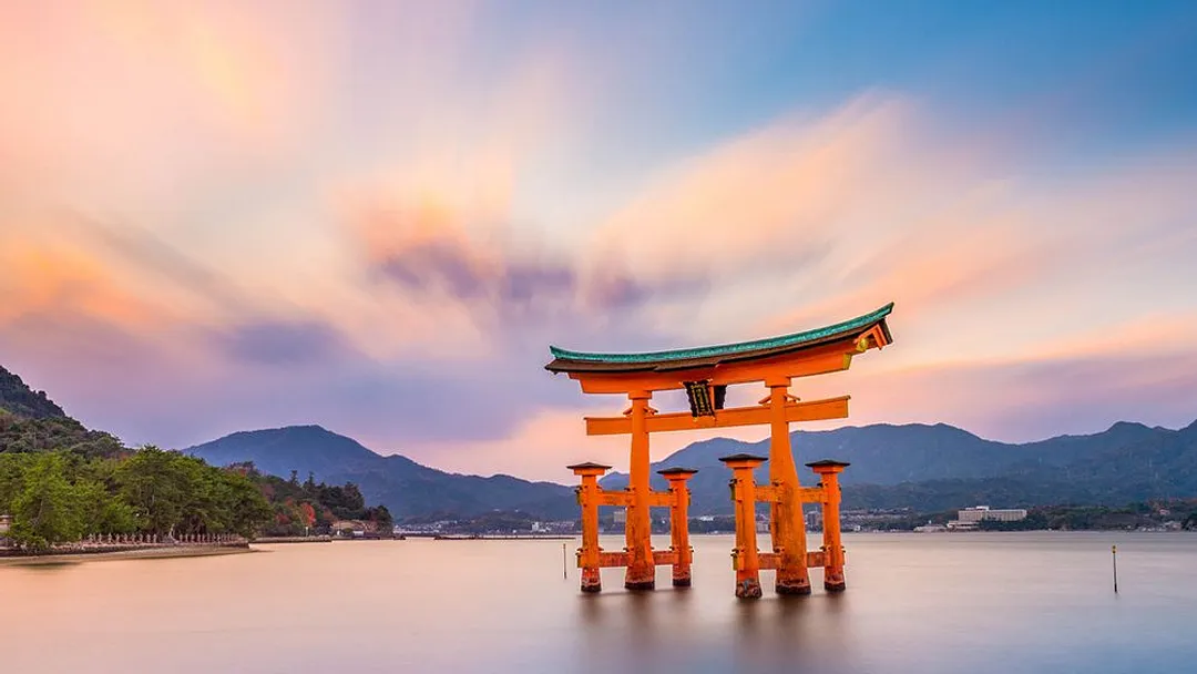 Classic Japan: Land of the Rising Sun