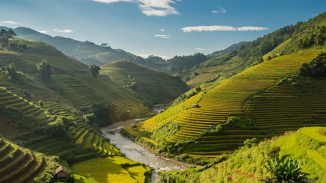 North Philippines Explorer
