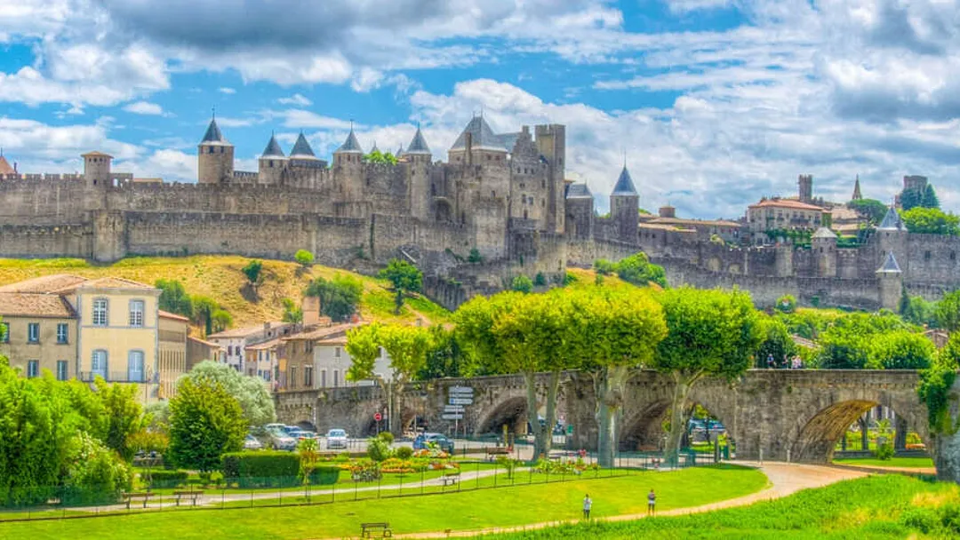 Cycling in France - Canals and Castles of the Midi