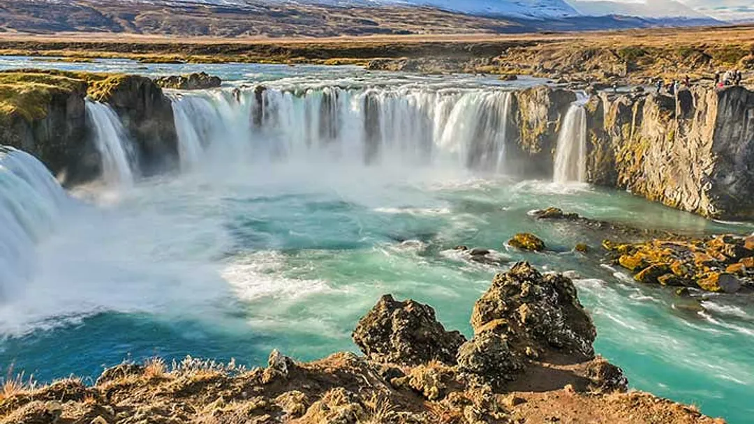 Exploring the Land of Fire & Ice in Nine Nights