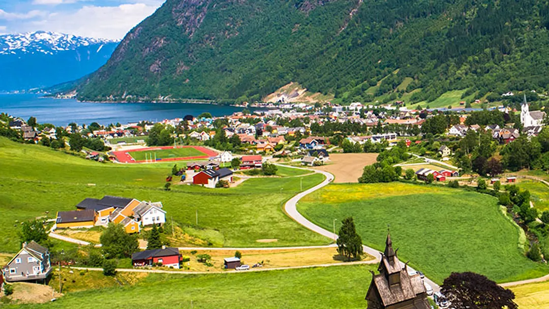 Mountains, Waterfalls & Fjords of Norway