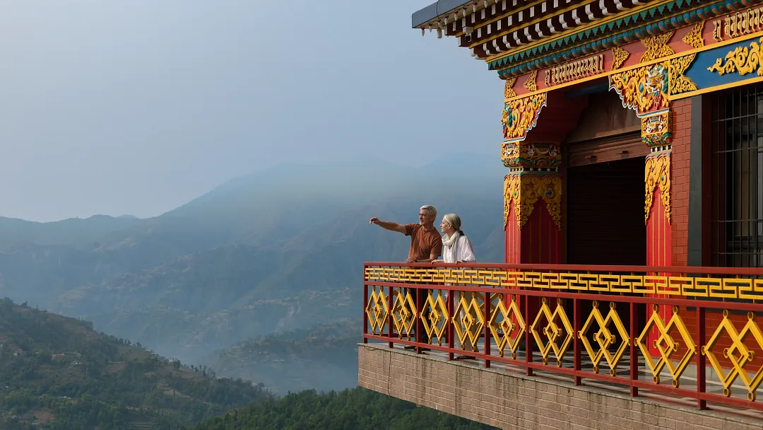 Signature: India, Nepal & Bhutan, Taj Mahal, Himalayas & Tiger's Nest