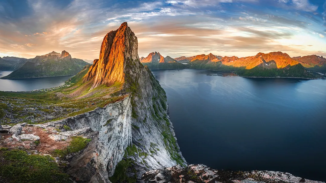 The Svalbard Line - South