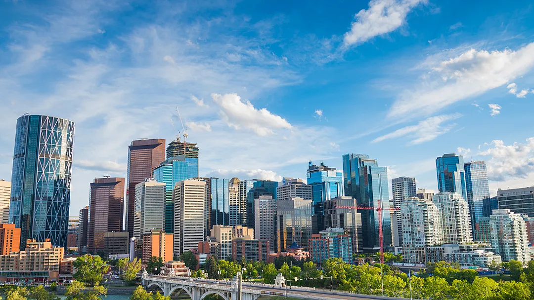 Canadian Rockies & Rocky Mountaineer Rail Discovery with All-Inclusive Alaskan Voyage by Celebrity Cruises