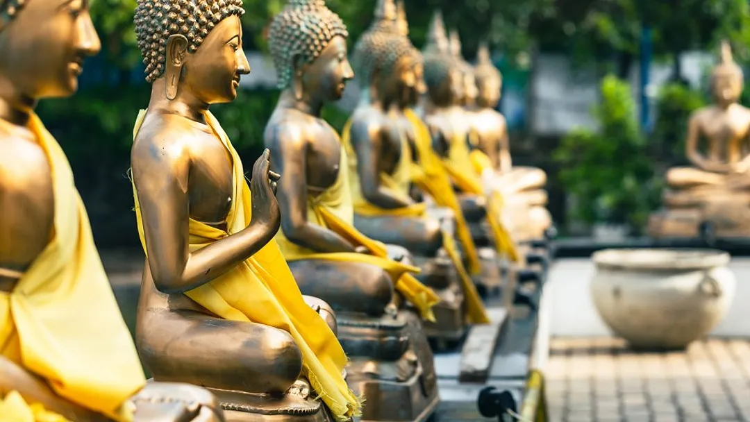 Temples, Tea & Tranquillity: Wonders of Sri Lanka with All-Inclusive Southeast Asia Voyage by Azamara