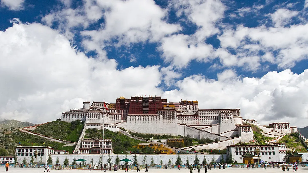Tibet: Beijing to Kathmandu Overland