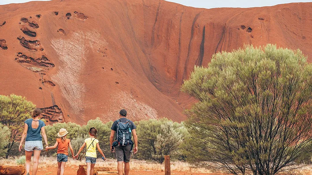 Central Australia & Uluru Family Holiday