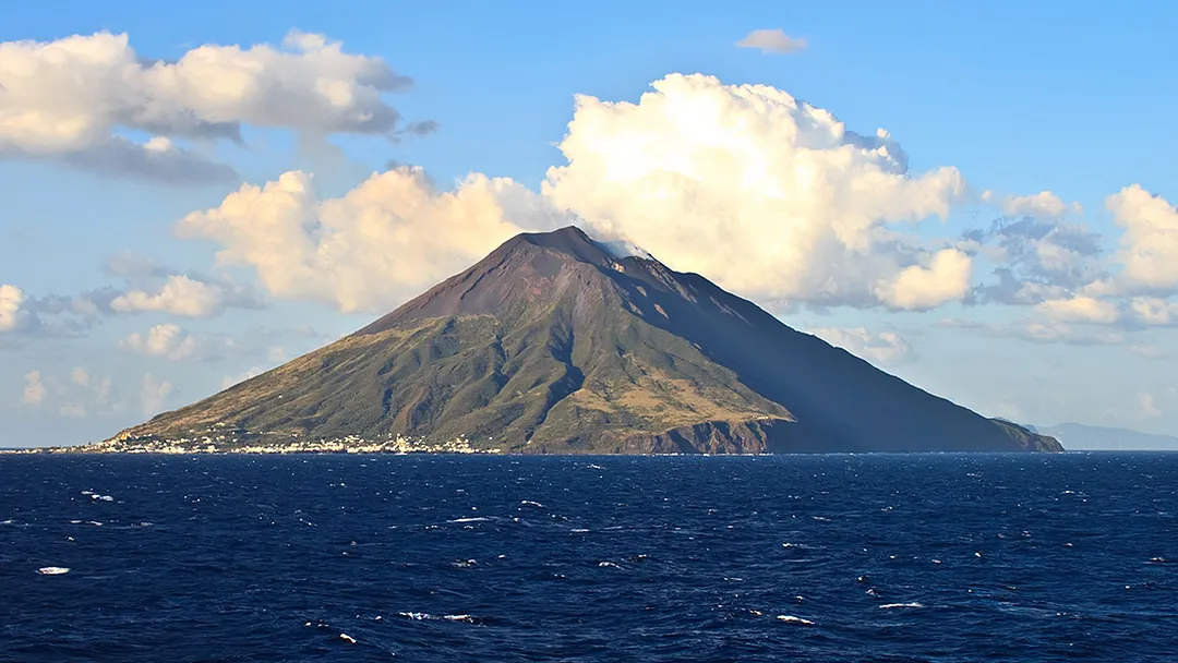 Highlights of Calabria, Mount Etna & Sicily