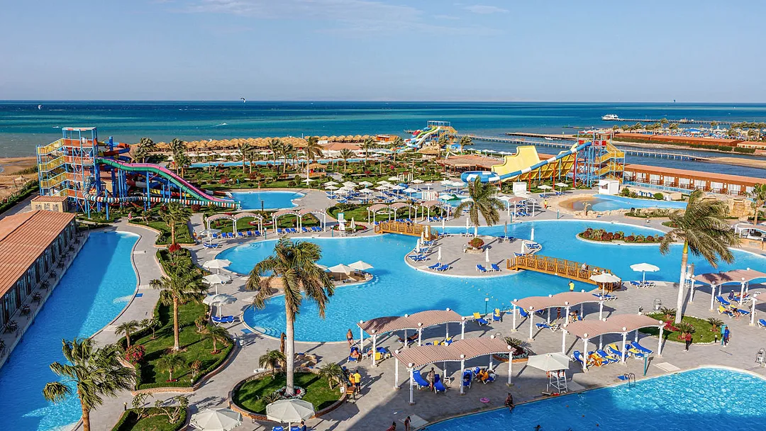 4* Sunrise Alora Aqua Park Resort