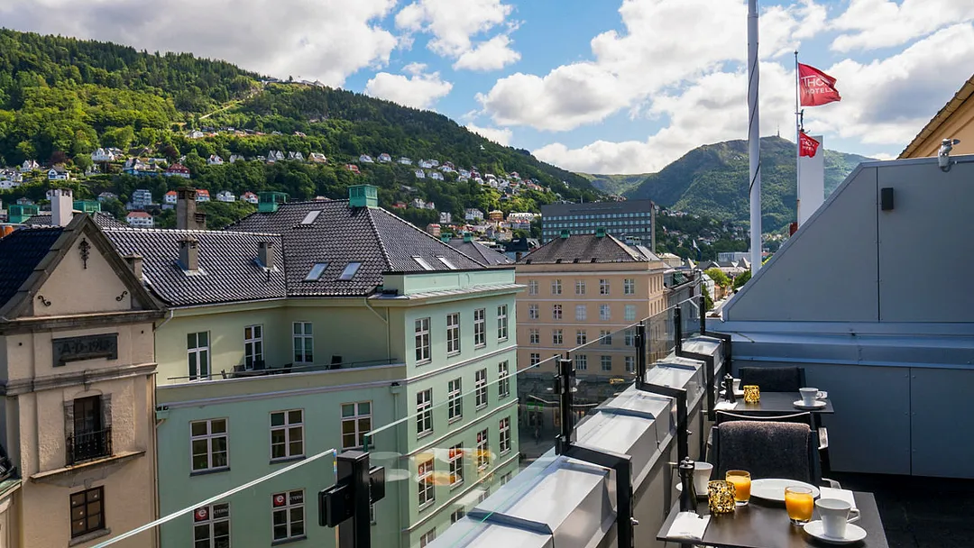 4* Thon Hotel Bristol Bergen with Norwegian Fjords Tour