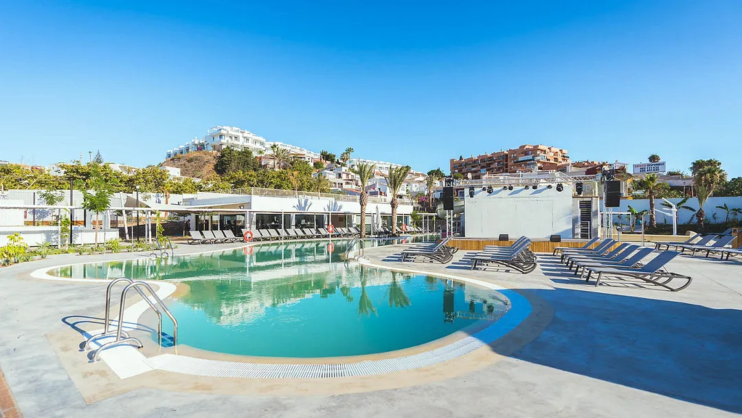 4* Costa del Sol Glamping Village