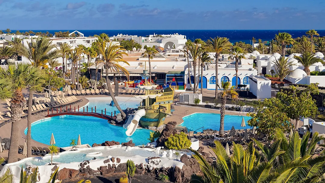 4* H10 Suites Lanzarote Gardens