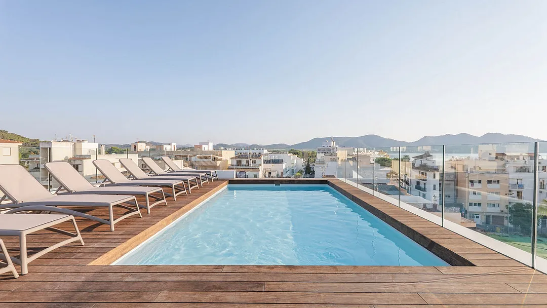 4* Marins Naiya