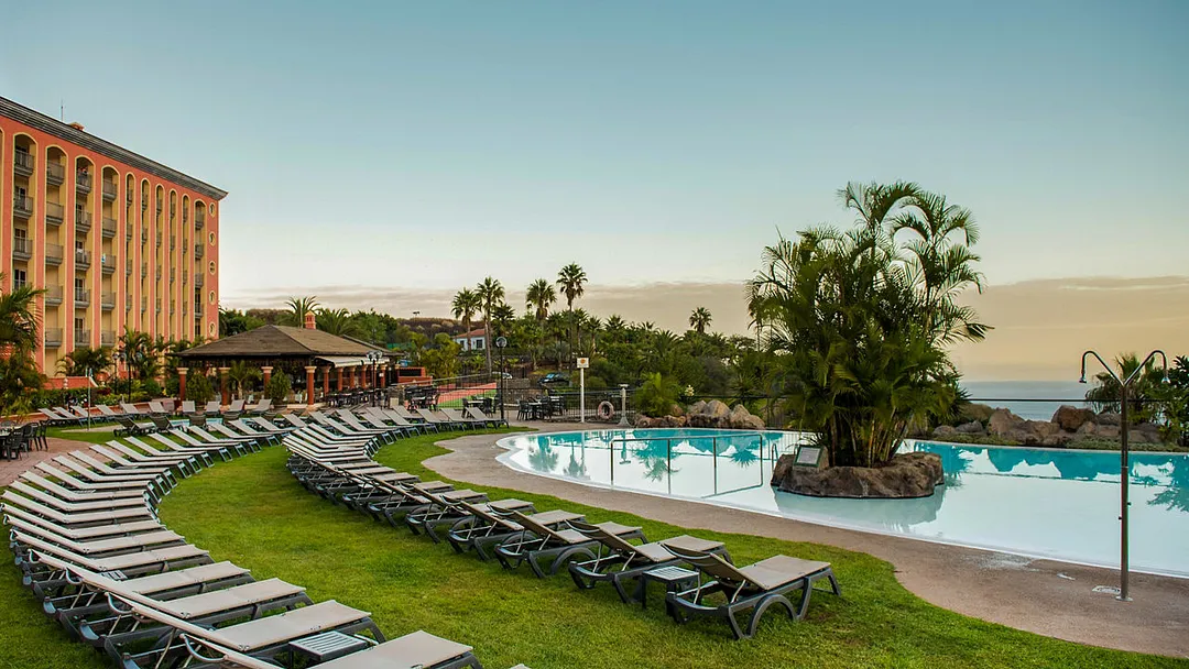 4* Las Aguilas Tenerife Affiliated by Melia