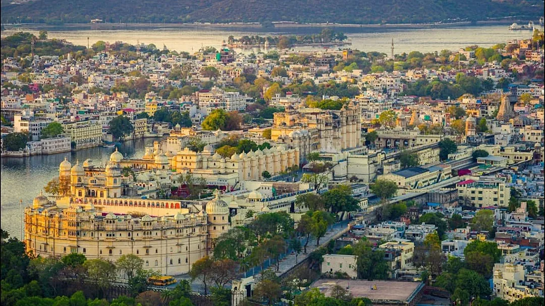 Classic India Journey: Mumbai, Rajasthan & the Ganges