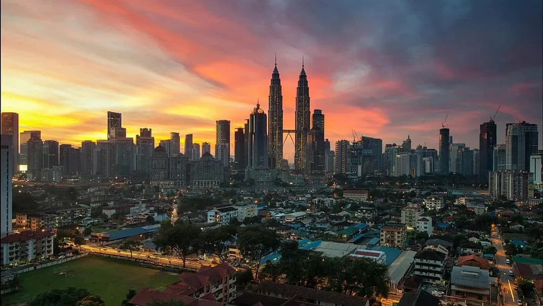 Kuala Lumpur, Penang, Bali & Singapore Discovery: Culture & Beaches