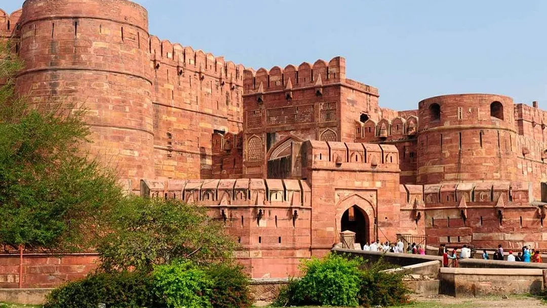 India’s Grand Railway Adventure: Delhi, Shimla, Jaipur, Ranthambore & Agra