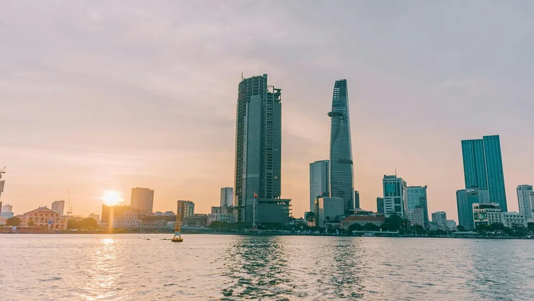 Karsts & Citadels: Vietnam Odyssey — Hanoi, Hạ Long, Huế & Hội An