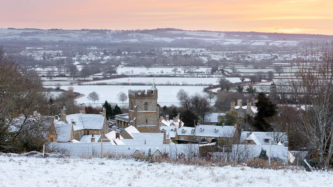 Festive Winter Walks in the Cotswolds