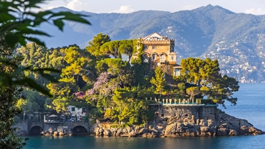 Mediterranean Luxury Cruise - Barcelona to Rome (Civitavecchia)