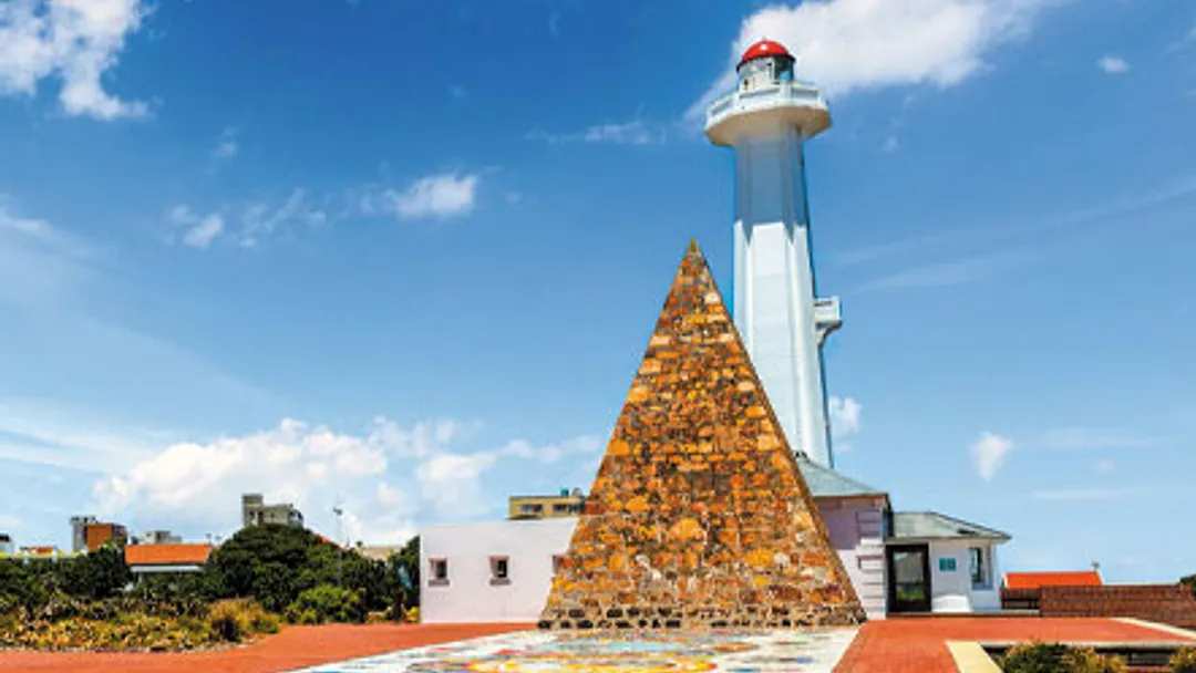 Africa & Arabia Luxury Cruise - Doha to Cape Town