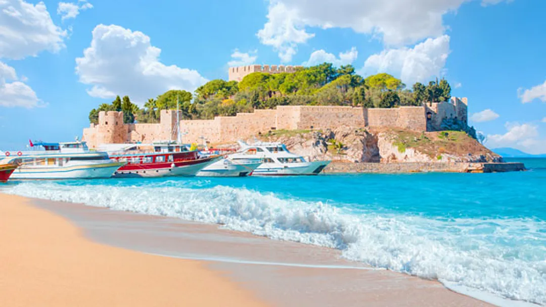 Greece Intensive Cruise: Syros, Paros & Patmos by Azamara