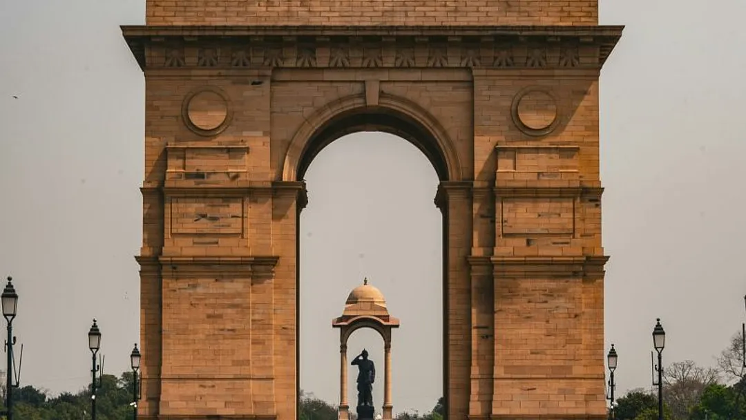  Sacred India: Delhi, Rishikesh, Varanasi & Ayodhya – 10 Nights