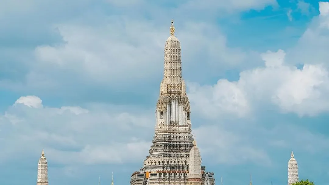  Luxury Thailand Retreat: Bangkok & Phuket – 10 Nights