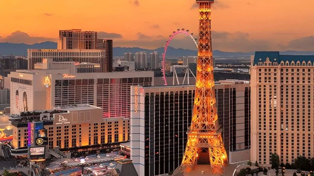  Las Vegas & Hawaii Island Hopper Cruise – 11 Nights