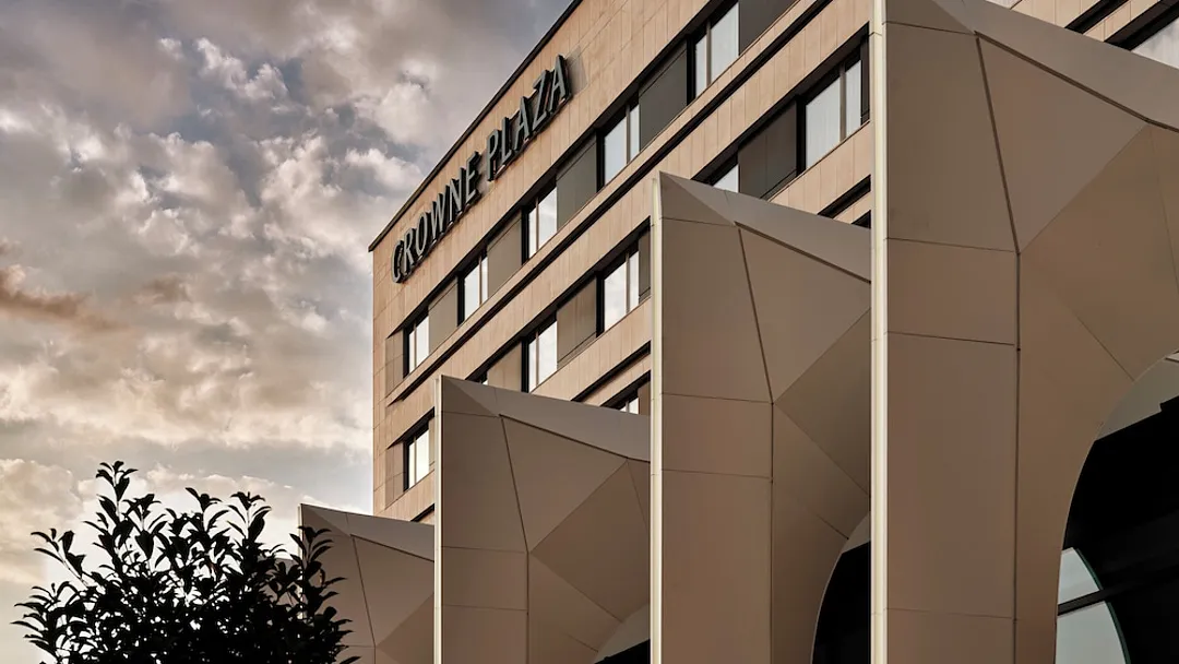  5* Crowne Plaza Sofia by IHG