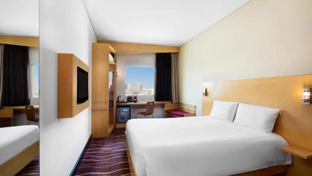  3* ibis Muscat