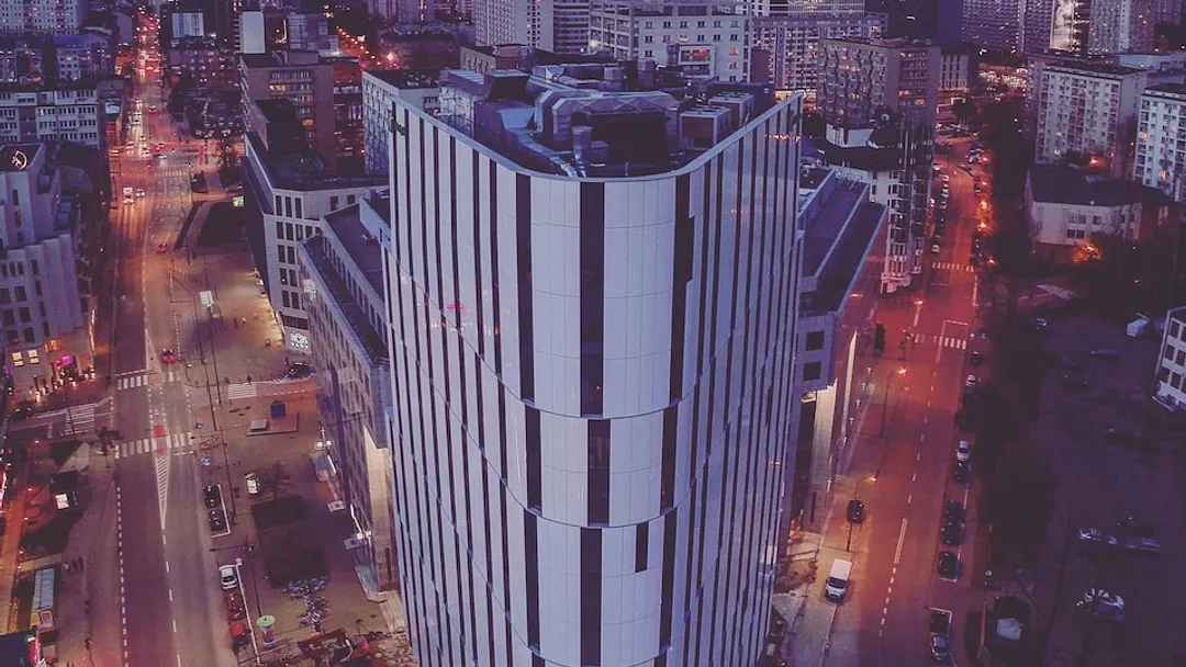  4* Holiday Inn Warsaw City Centre by IHG