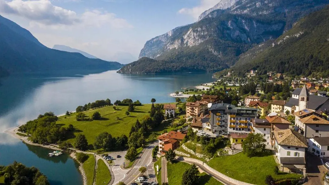  3* Ariston Lake View Hotel