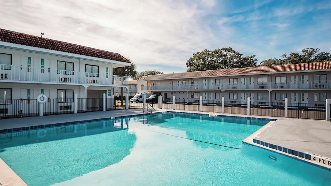  3* Travelodge by Wyndham Orlando Lake Buena Vista South
