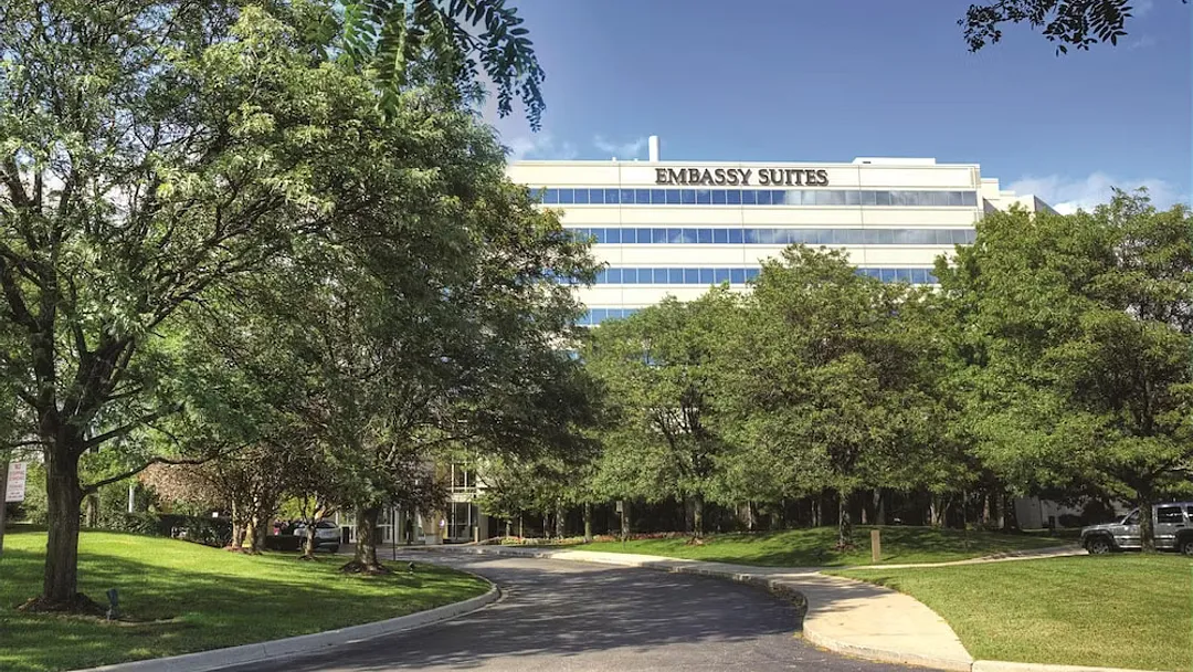  4* Embassy Suites by Hilton Detroit Troy Auburn Hills