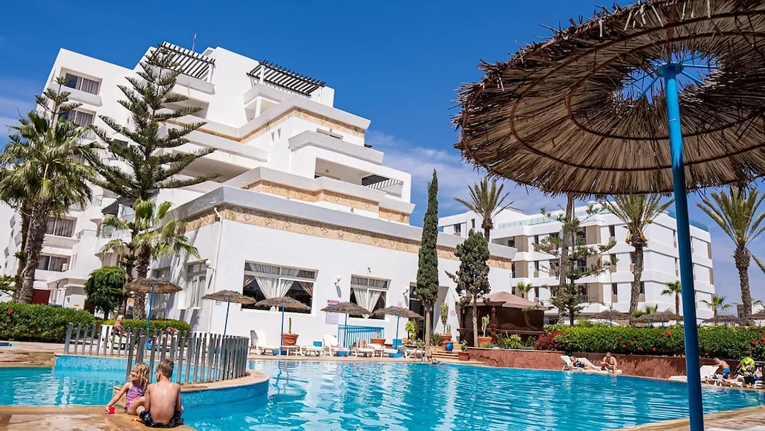  4* Intouriste Hôtel & Suites