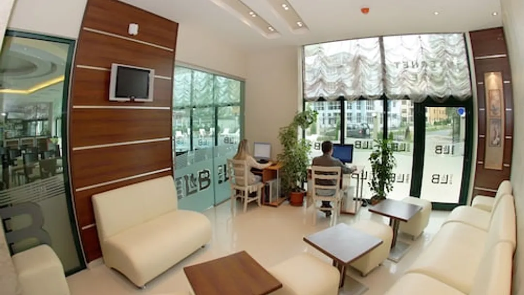  3* L&B Hotel