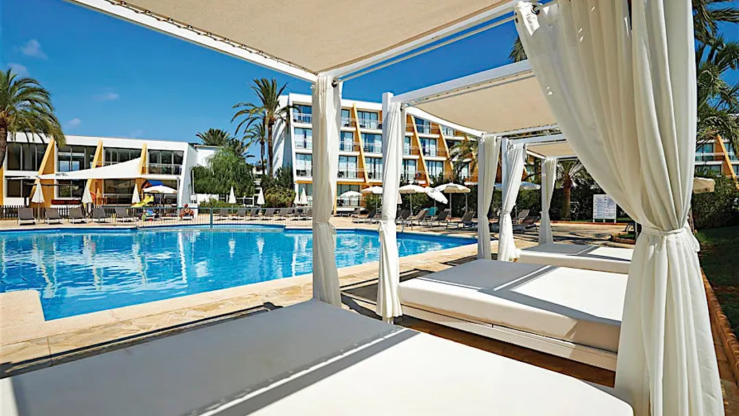 Peloponnese holidays