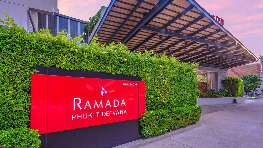 4* Ramada By Wyndham Phuket Deevana