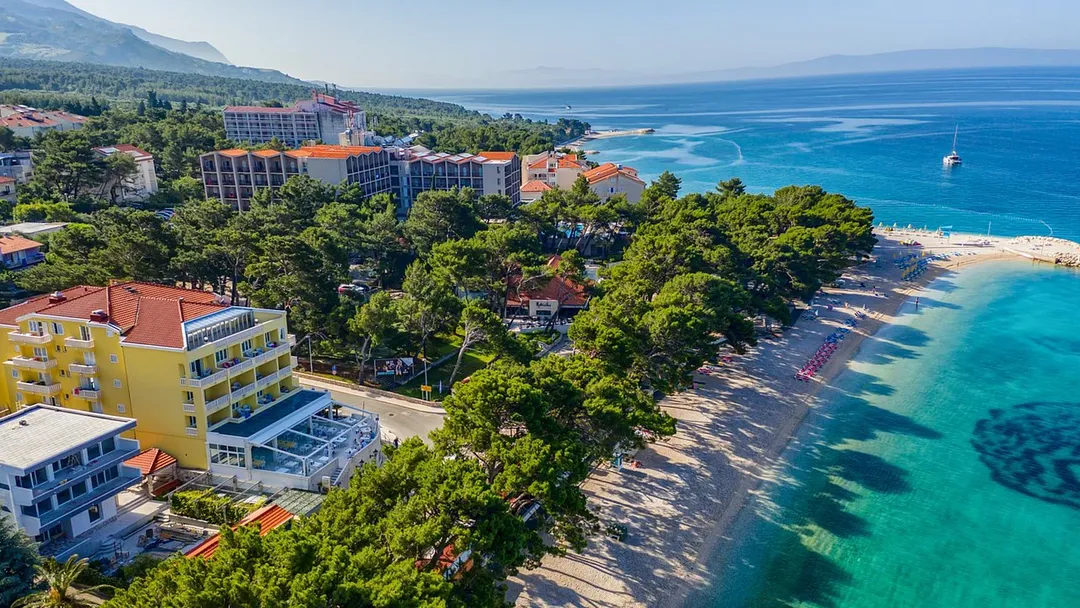 4* Villa Bacchus