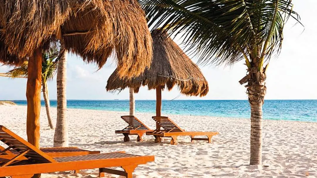 Playa Mujeres holidays